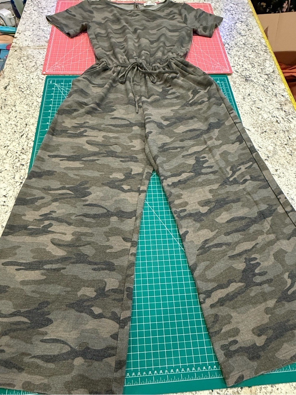 Rae Mode Camo Wide Leg Jumpsuit Romper Ultra Soft Cotton Blend Drawstring Medium - Picture 9 of 10